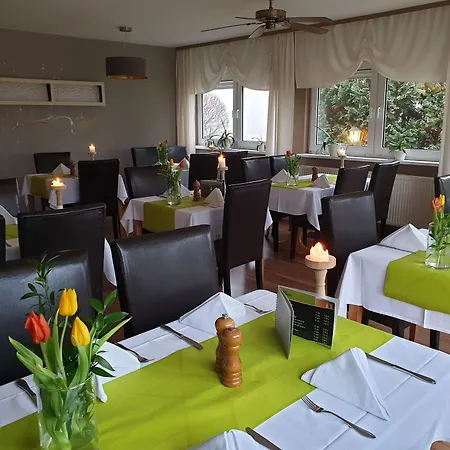 Zur Fichtenbreite -garni- 3* Coswig (Anhalt)