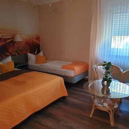 Zur Fichtenbreite -garni- Coswig (Anhalt)