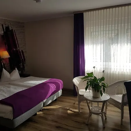 Zur Fichtenbreite -garni- 3*